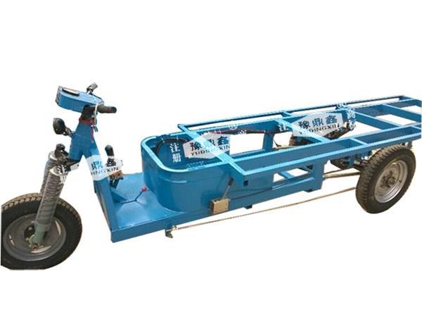 電動工程自卸車三輪木板車