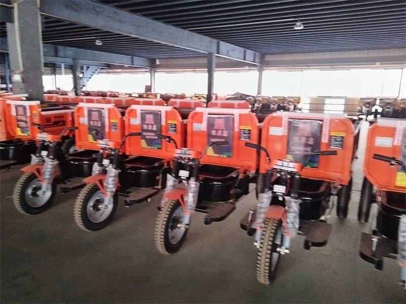 鼎鑫電動(dòng)三輪車(chē)